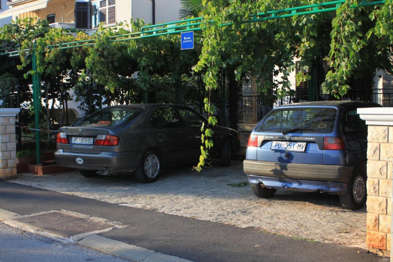 Apartments With A Parking Space Umag - 7094 Eksteriør bilde